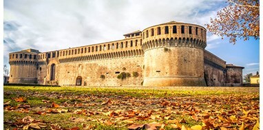 Bologna Travel Guide